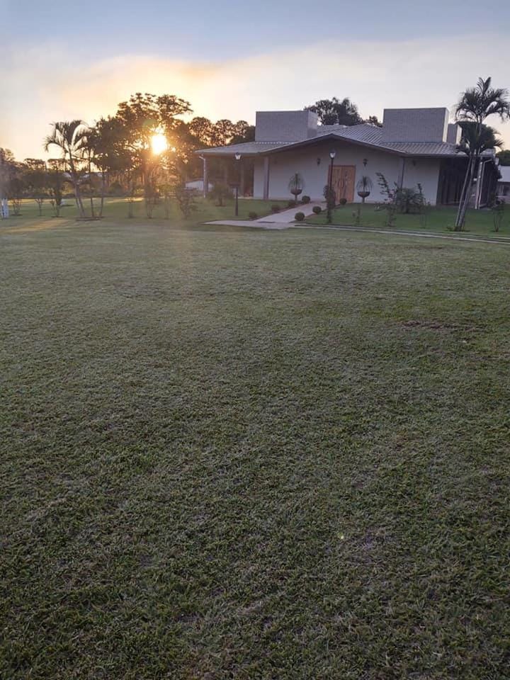 Hotel Kaeru Hotel in State of Paraná