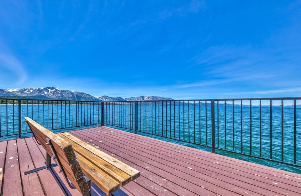 Tahoe Keys Studio Condo House in South Lake Tahoe