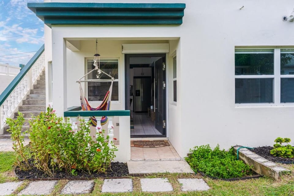 Garden Apartment Apartment in Leeward Islands
