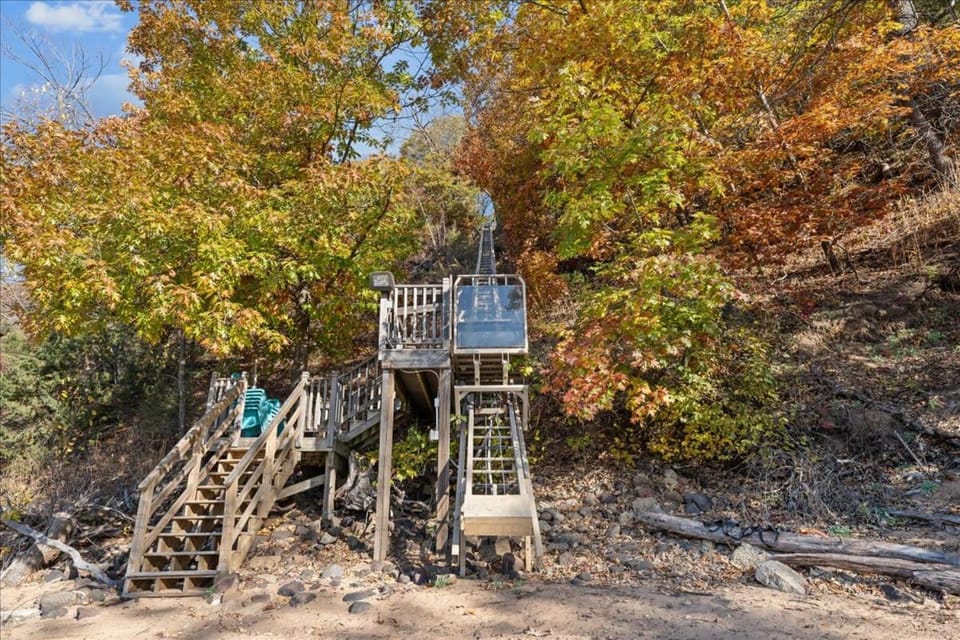 Family Lake Retreat Private Beach Dock Views House in Wisconsin