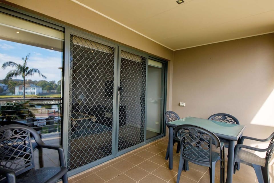 33B Cypress Apartment in Yarrawonga
