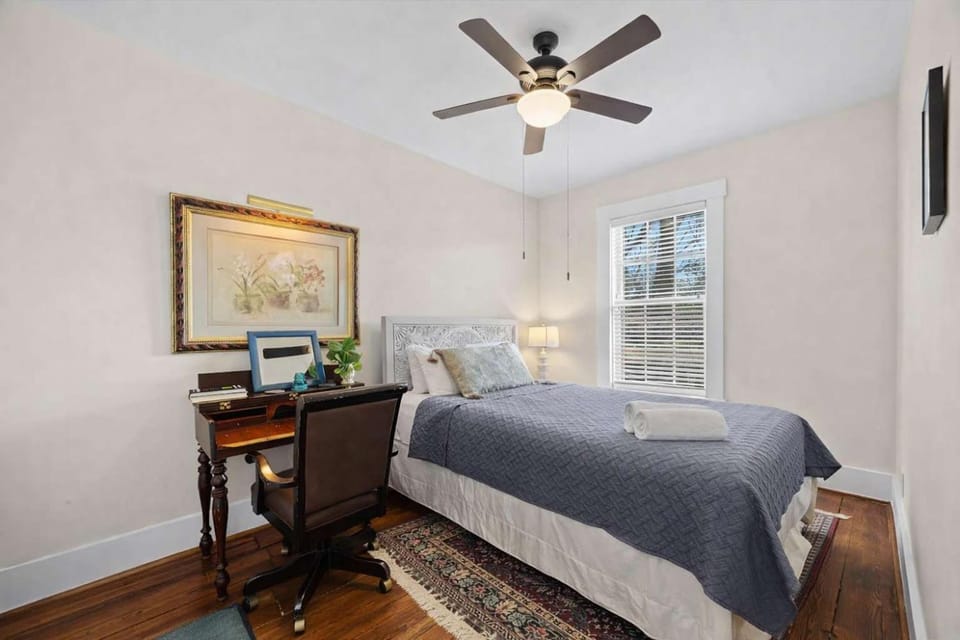 Family-Friendly 2 Unit Retreat in Louisville House in Jefferson County