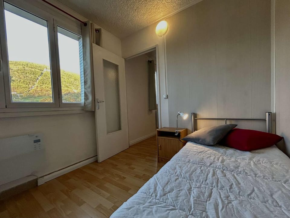 Charmant 2P lumineux au cœur de Briançon, proche télécabine - FR-1-330C-156 Cabin in Briançon