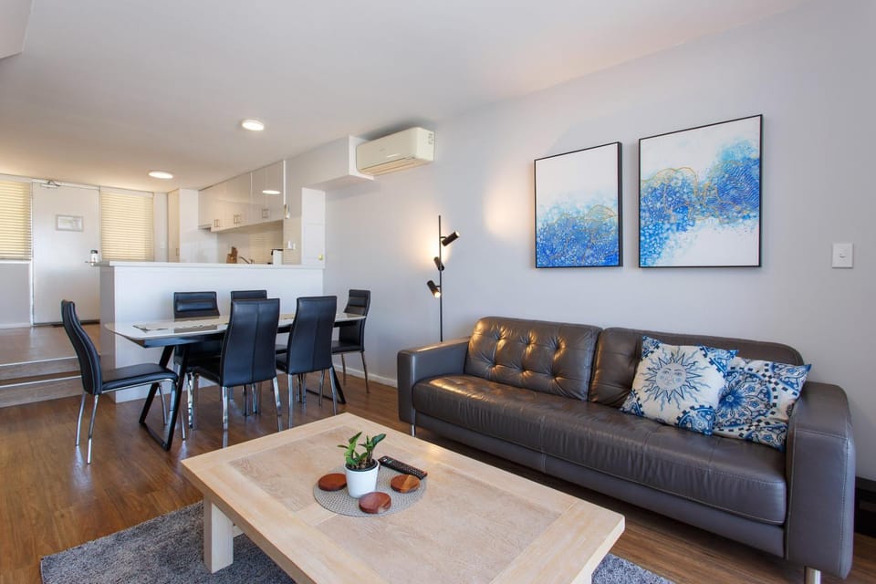 Sunset Marina Escape Freo-Amazing views & central Apartment in Perth