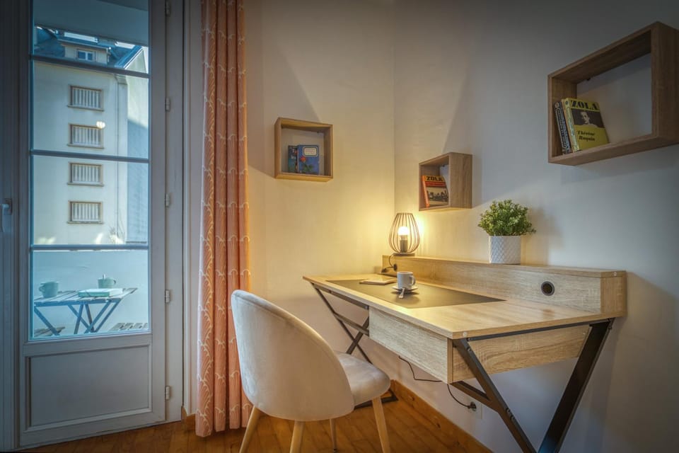 Appart 3 chambres 8 places et garage Apartment in Chambery