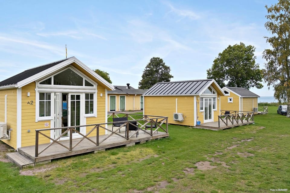 Property building, Garden view