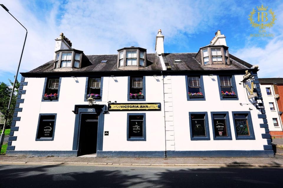 Day, Landmark view, minibar