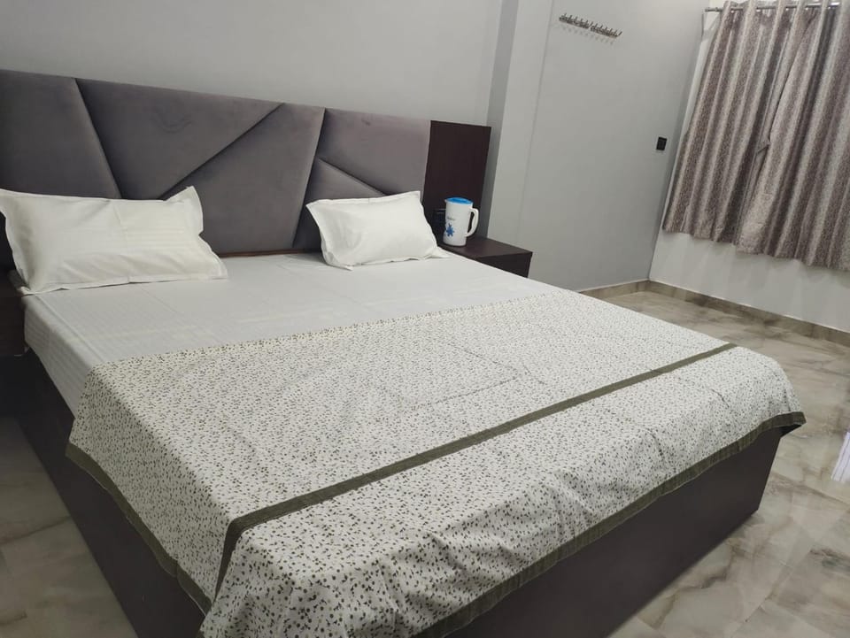 Ramatva homestay Vacation rental in Uttar Pradesh