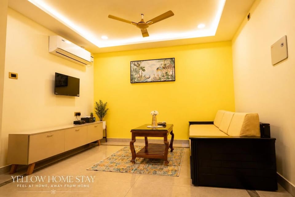 Yellow home stay-10min walk to kanyakumari beach Apartment in Tamil Nadu