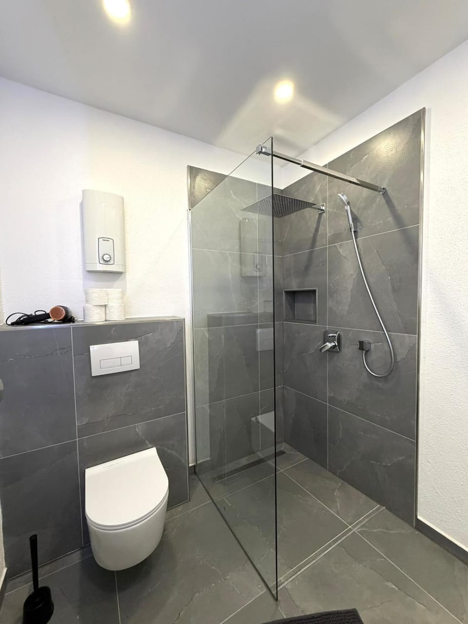 Shower, Toilet, Bathroom