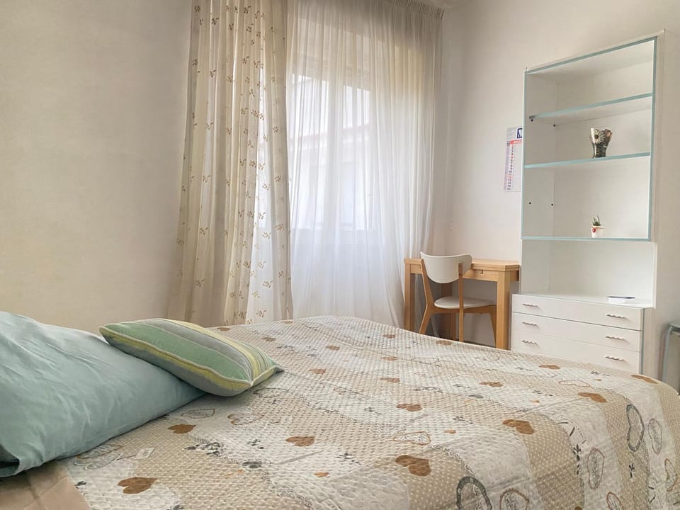 Sunset Colosseo B&B Bed and Breakfast in Rome