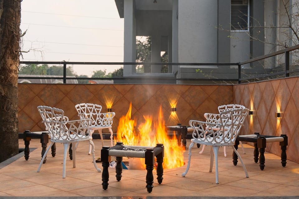 Patio, Seating area, fireplace