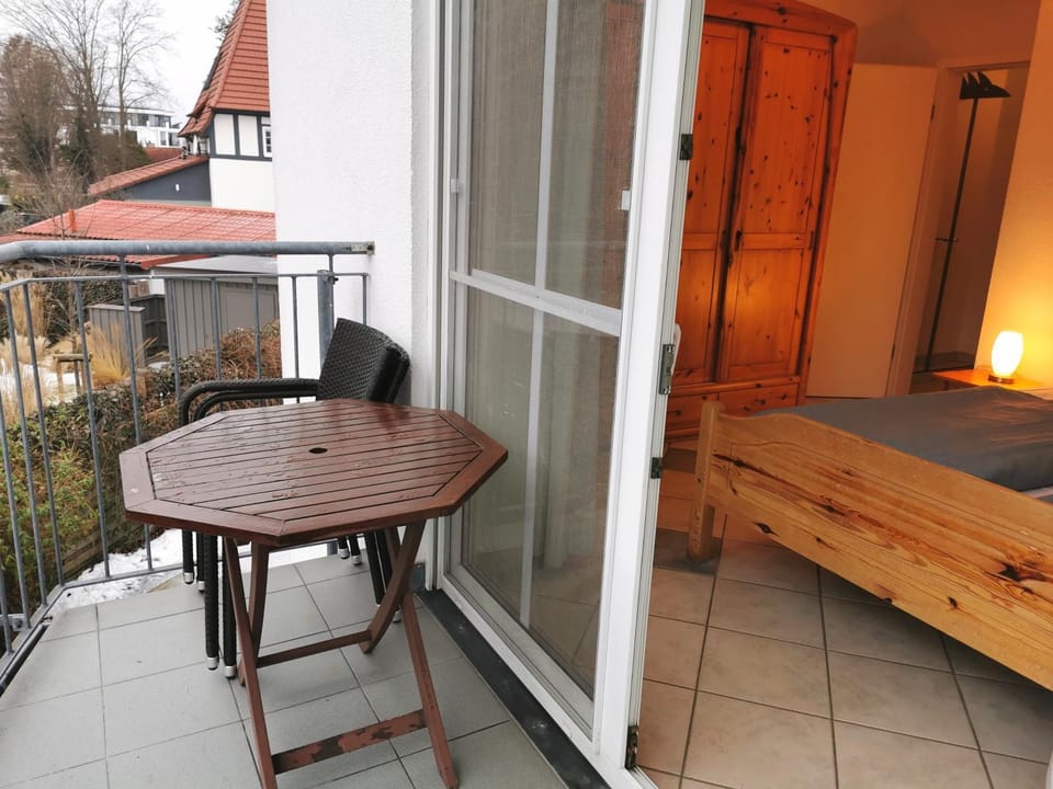 Winter, Balcony/Terrace, Bedroom