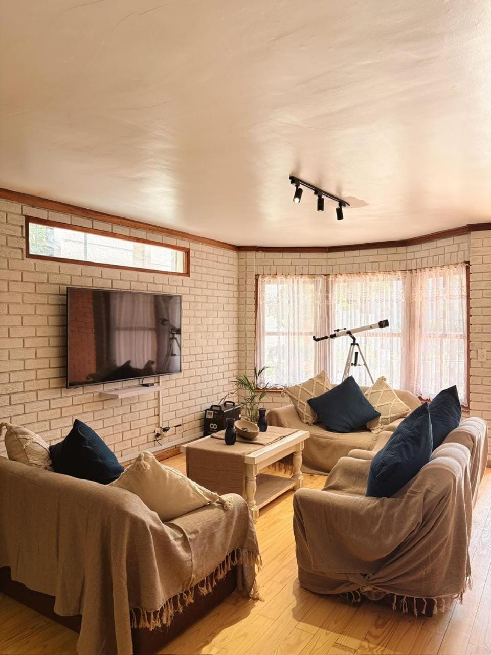 Nimara de Sol Villa in Cape Town
