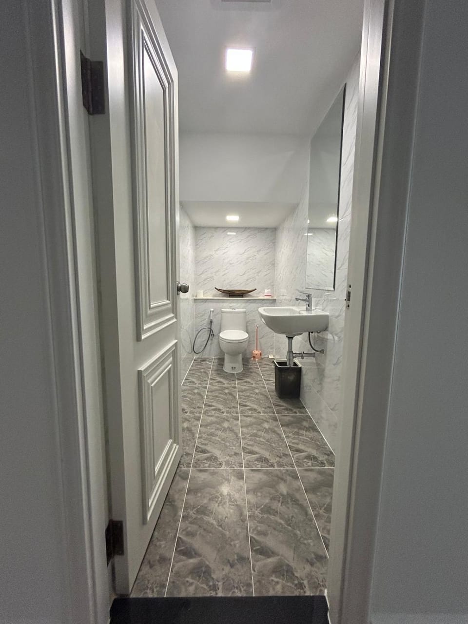 Toilet, Bathroom