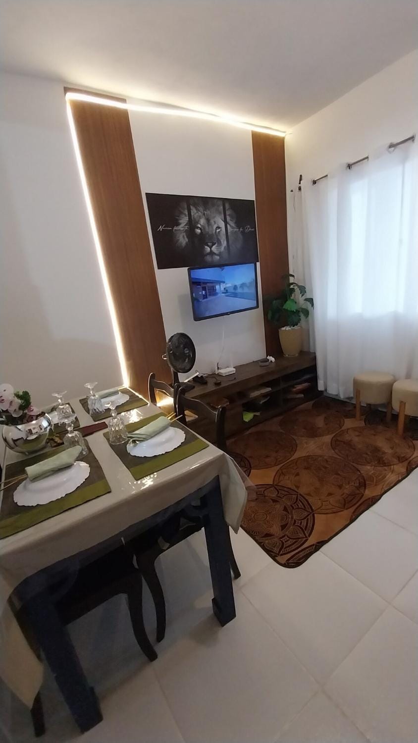 TV and multimedia, Seating area, Dining area