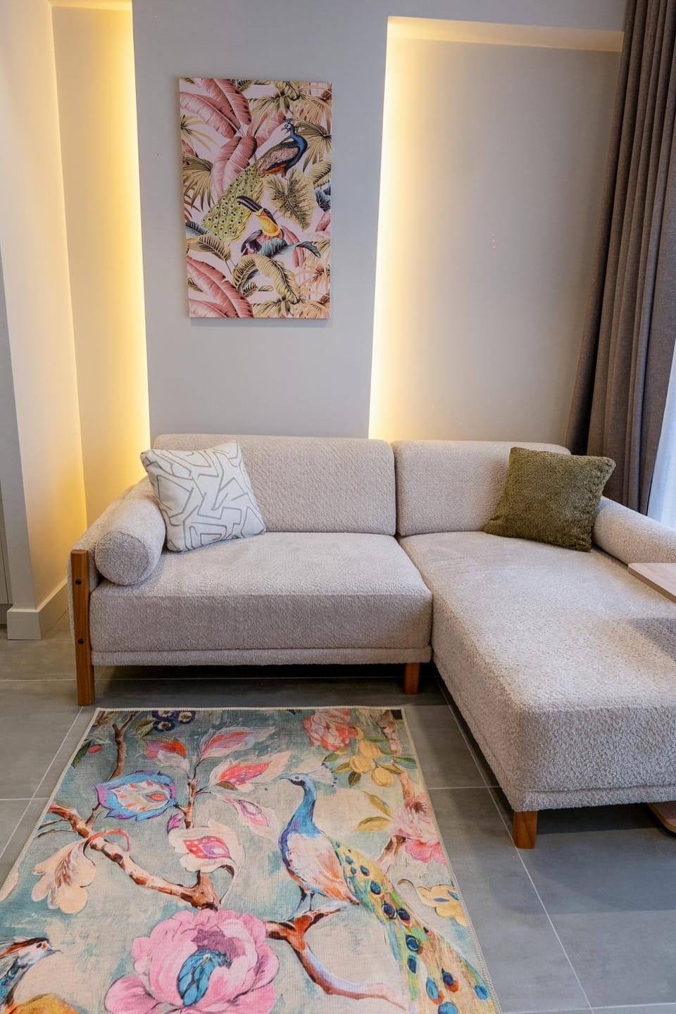Living room, Seating area