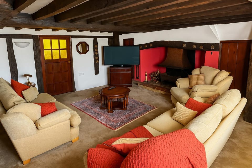 TV and multimedia, Living room, Seating area