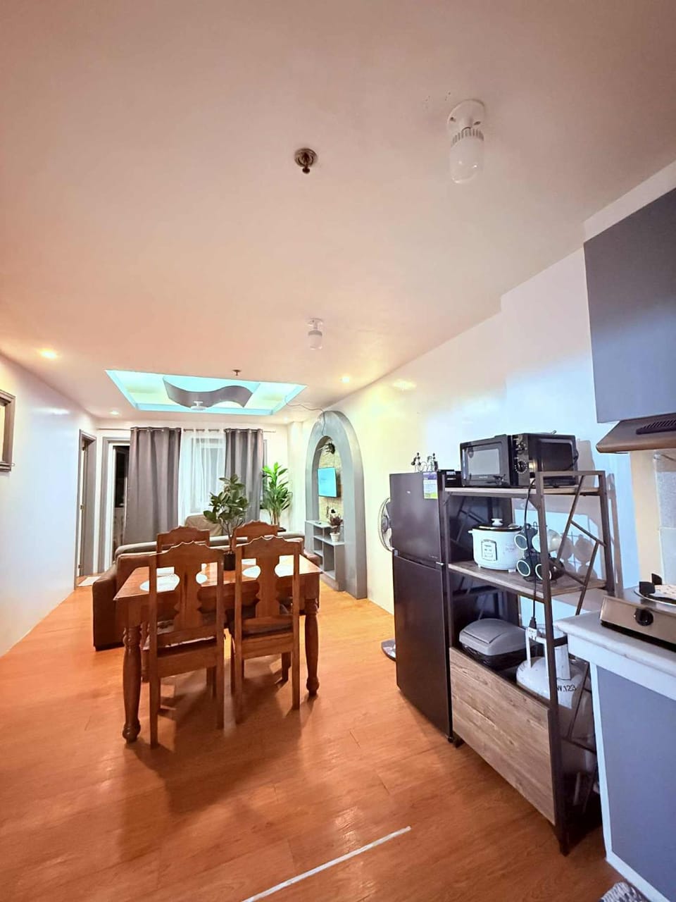 Kitchen or kitchenette, Food and drinks, Dining area, Food, pet friendly, stove