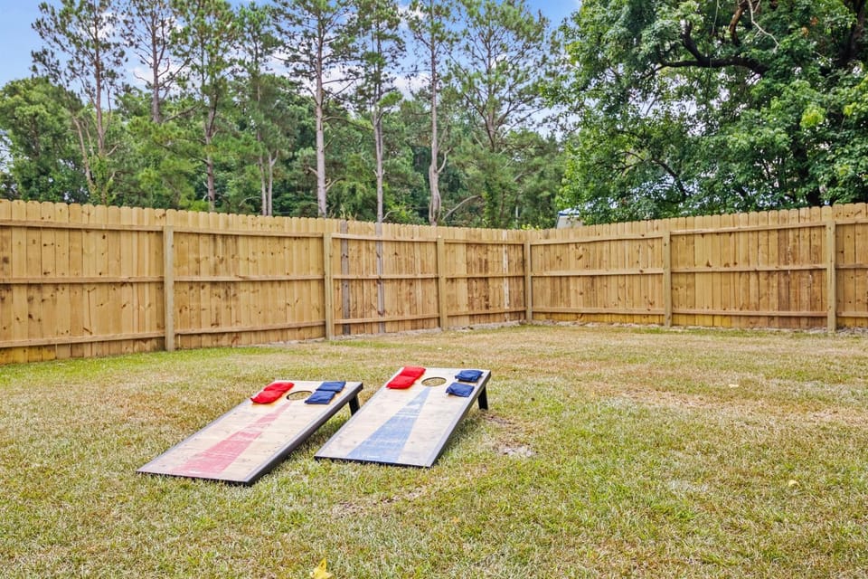 Garden, pet friendly