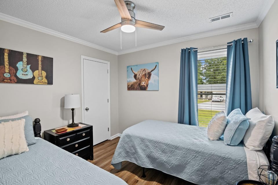 Bed, Bedroom