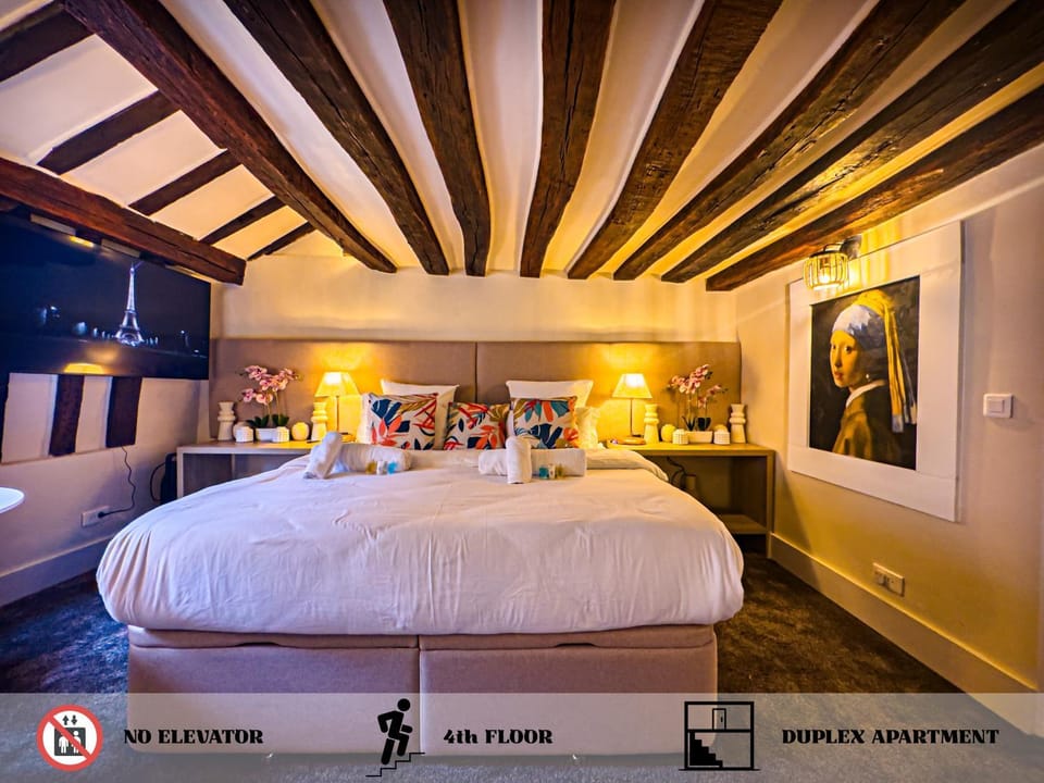 Bed, Photo of the whole room