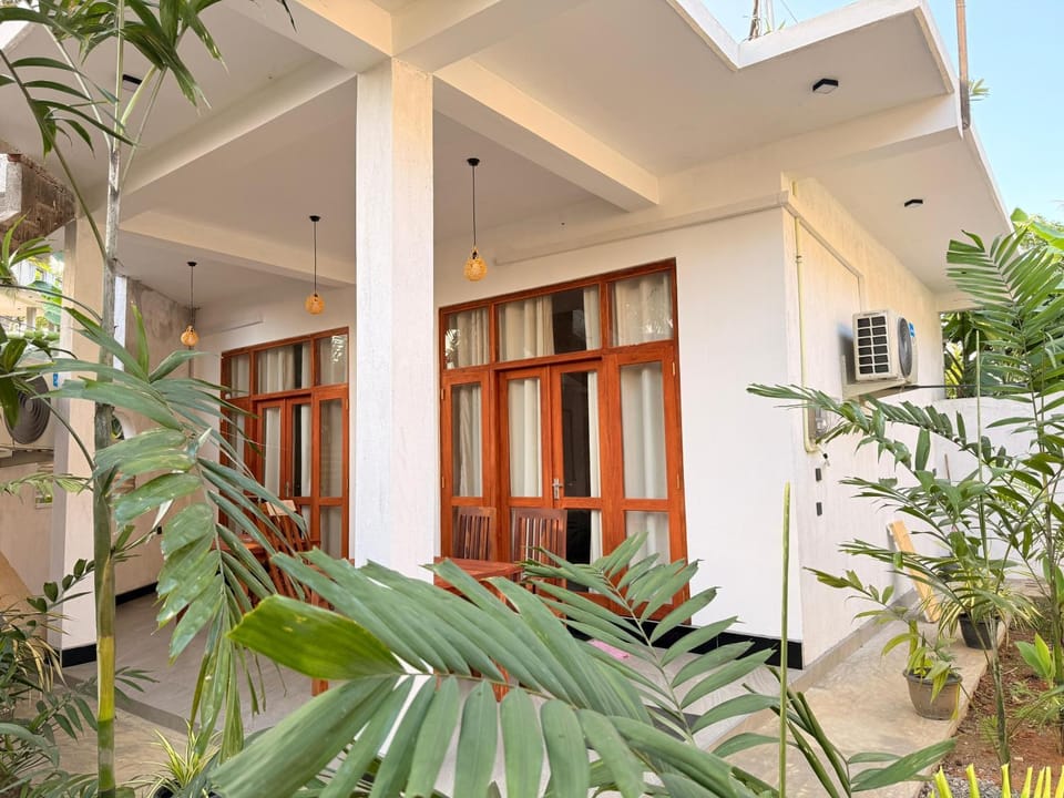 Pabalu House Bed and Breakfast in Ahangama