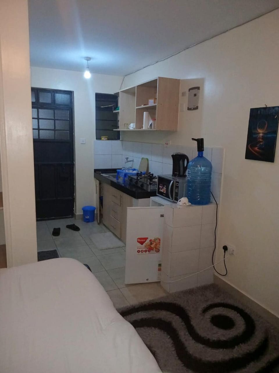 Kitchen or kitchenette
