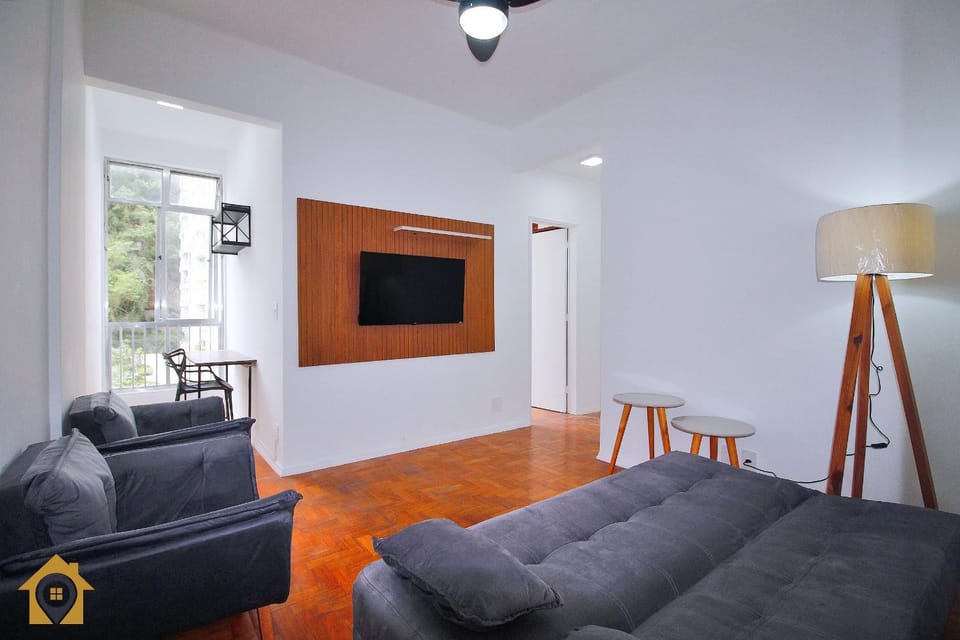 300m da praia: Conforto e localização no Leme Apartment in Rio de Janeiro
