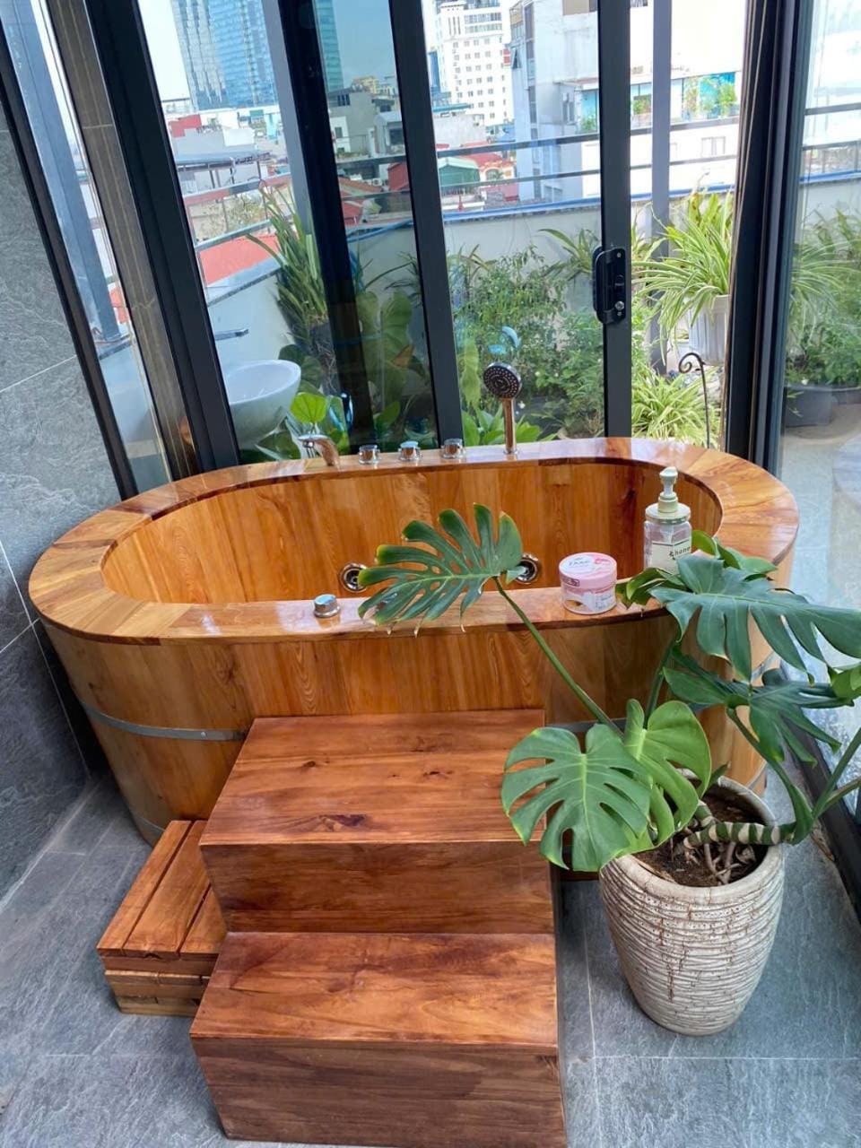 Garden, Hot Spring Bath, Hot Tub, Garden view