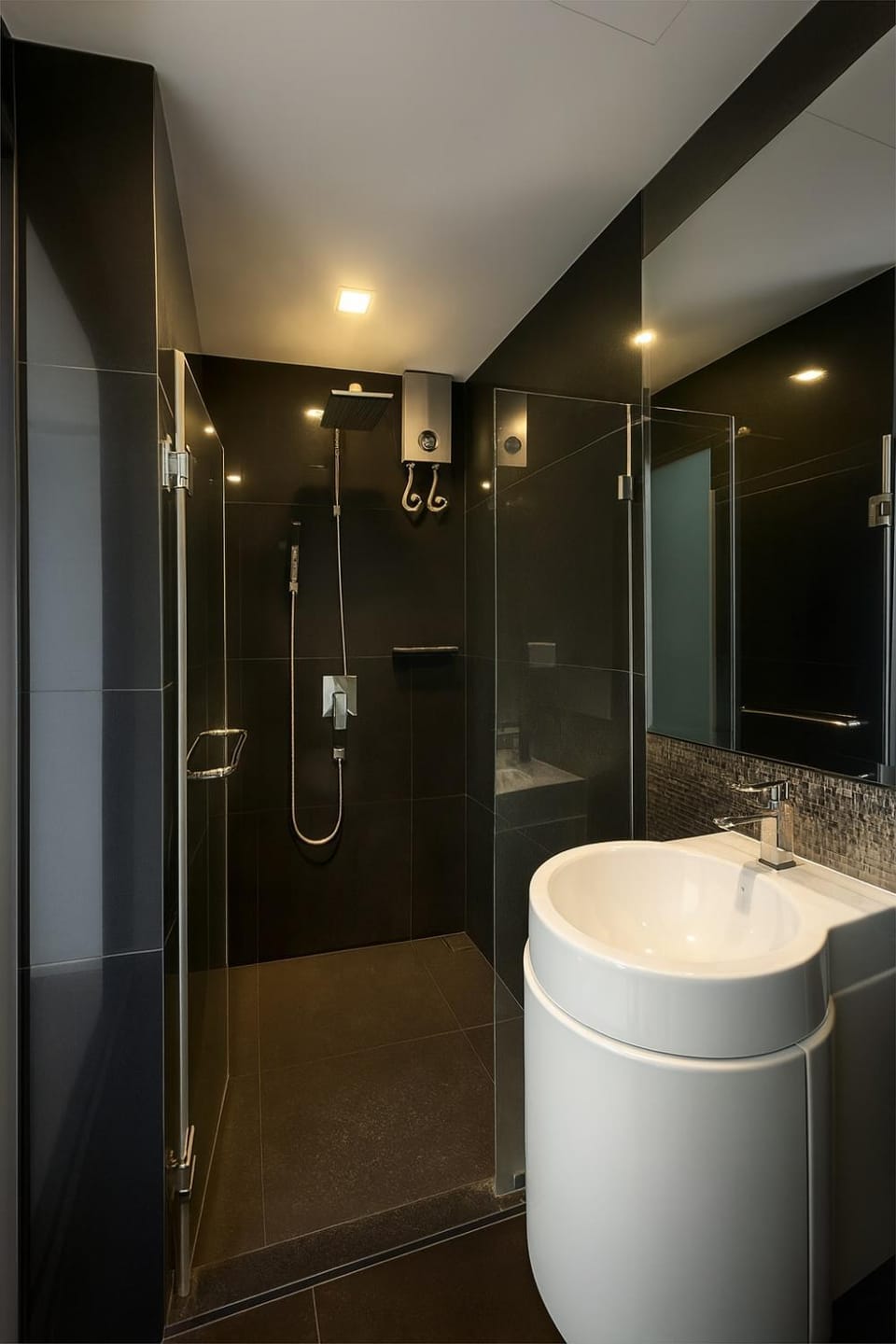 Thonglor Next to BTS Condominium Apartment in Bangkok