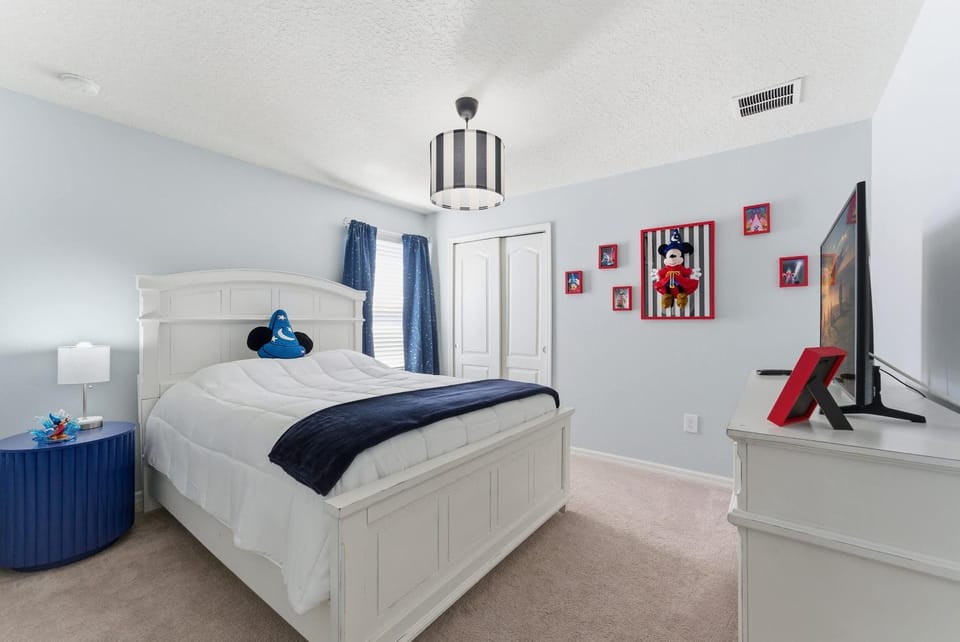 Family 6BR Home Pool & Game Room House in Four Corners