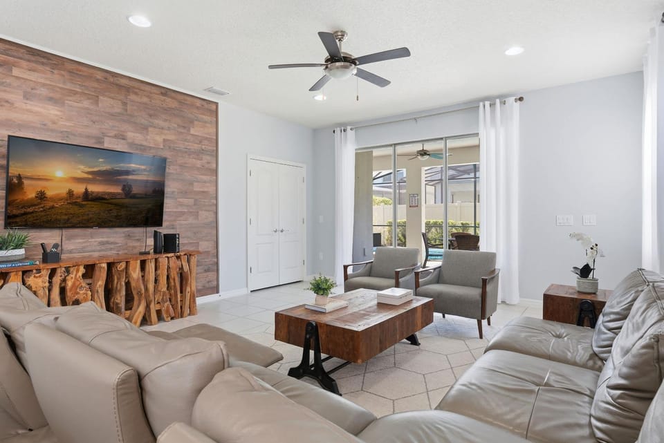 Family 6BR Home Pool & Game Room House in Four Corners