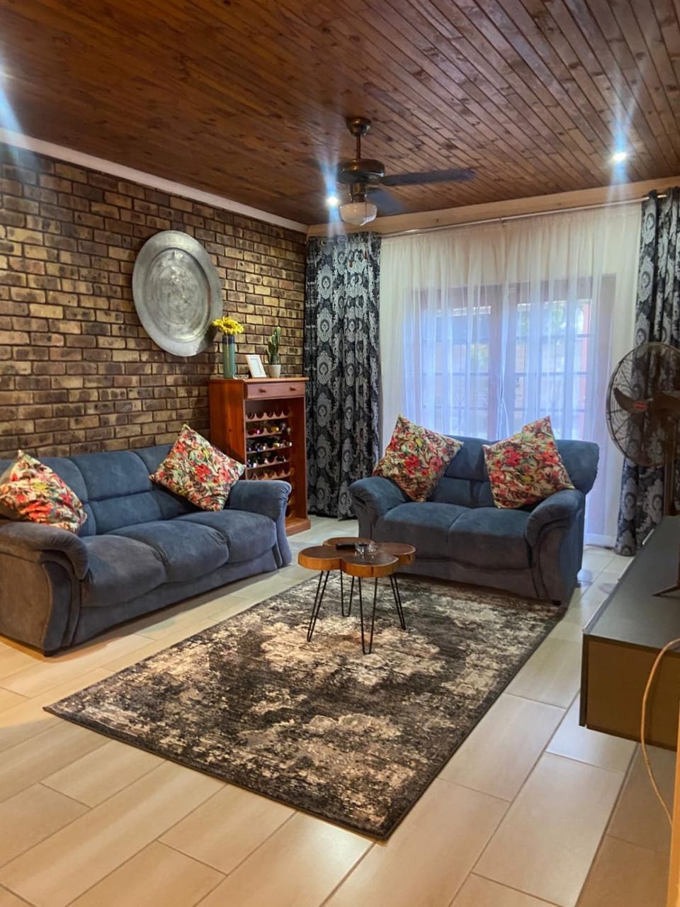 Seating area
