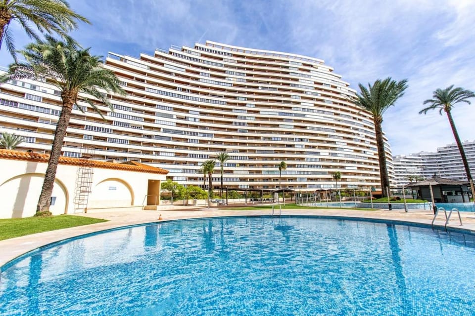Florazar 2 Pool & Private Balcony Apartment in Ribera Baixa