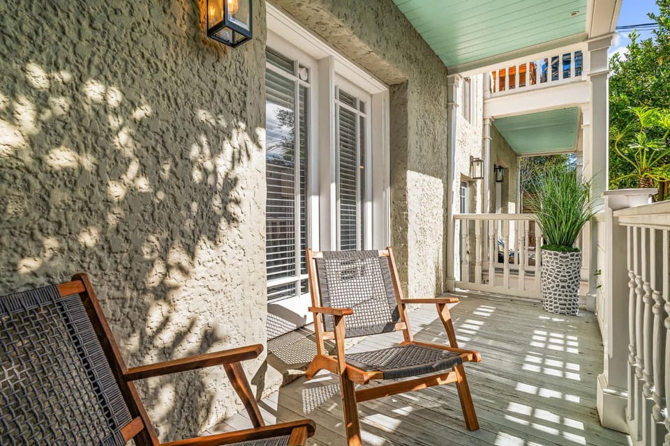 Casita Olas l Walk to DT l Mins to Beach Apartment in Saint Augustine