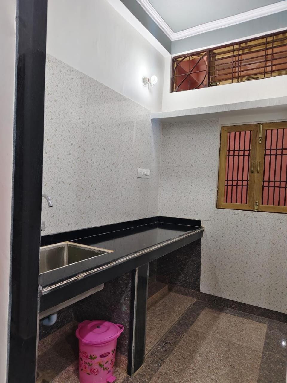 Nidhipataye Homestay Hotel in Varanasi
