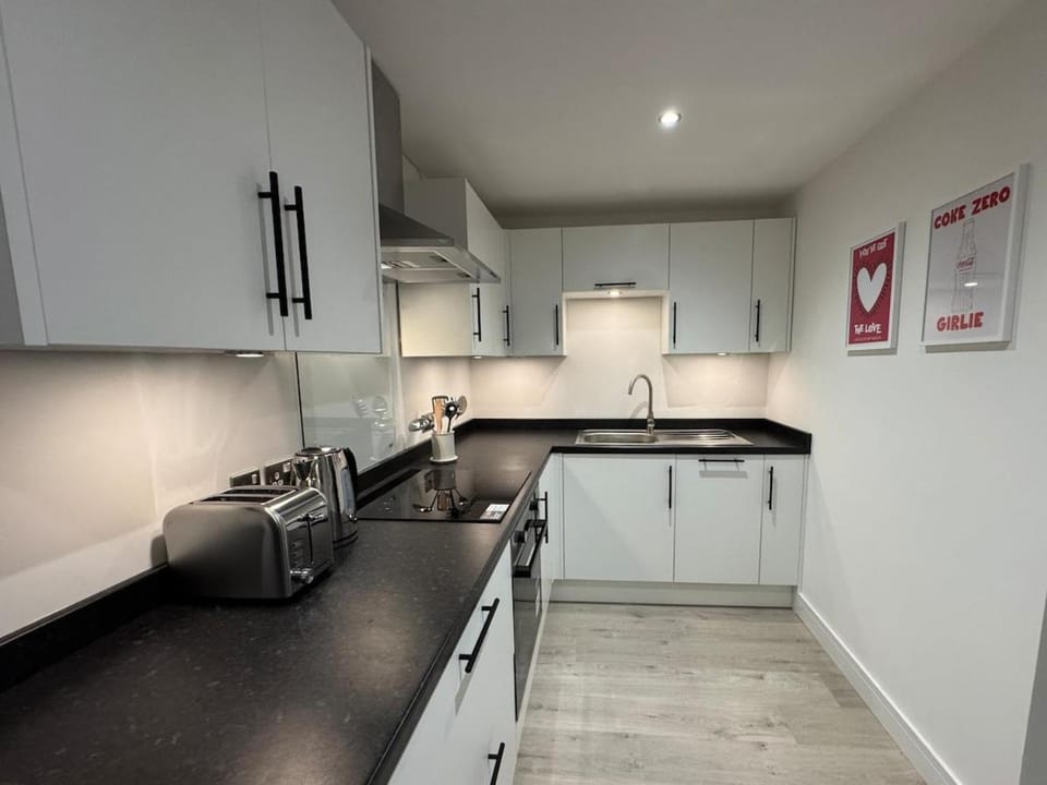 Cosy Modern 2 Beds Chorley Center Apartment in England