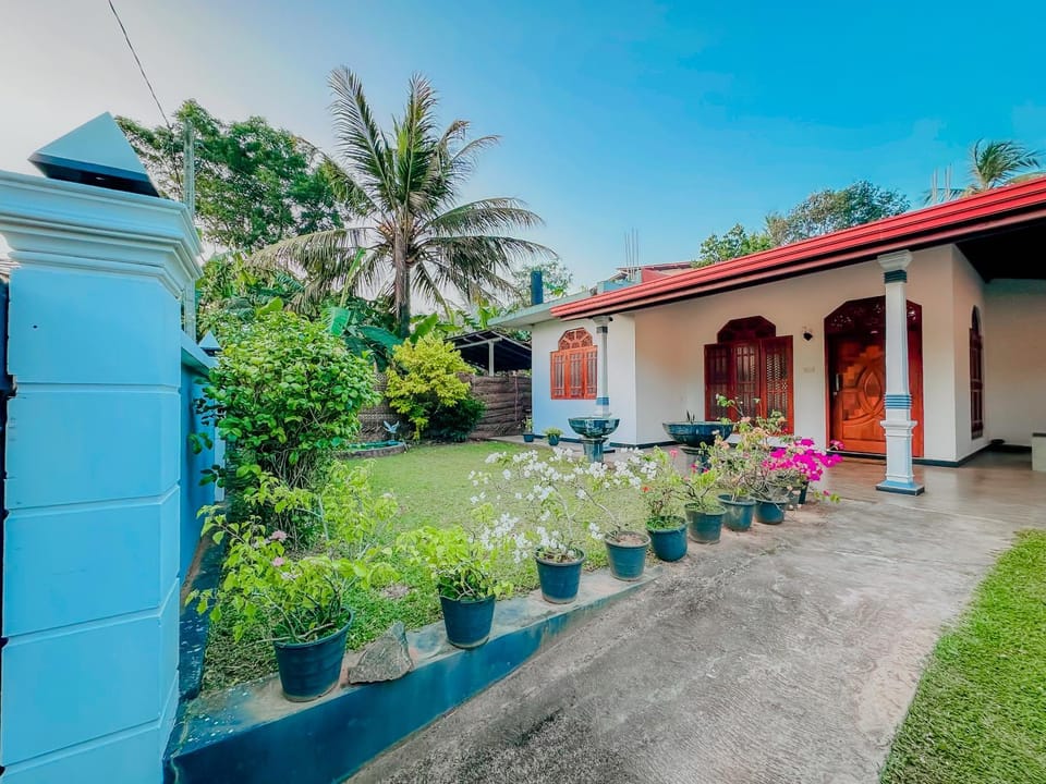 Property building, Garden, Garden view