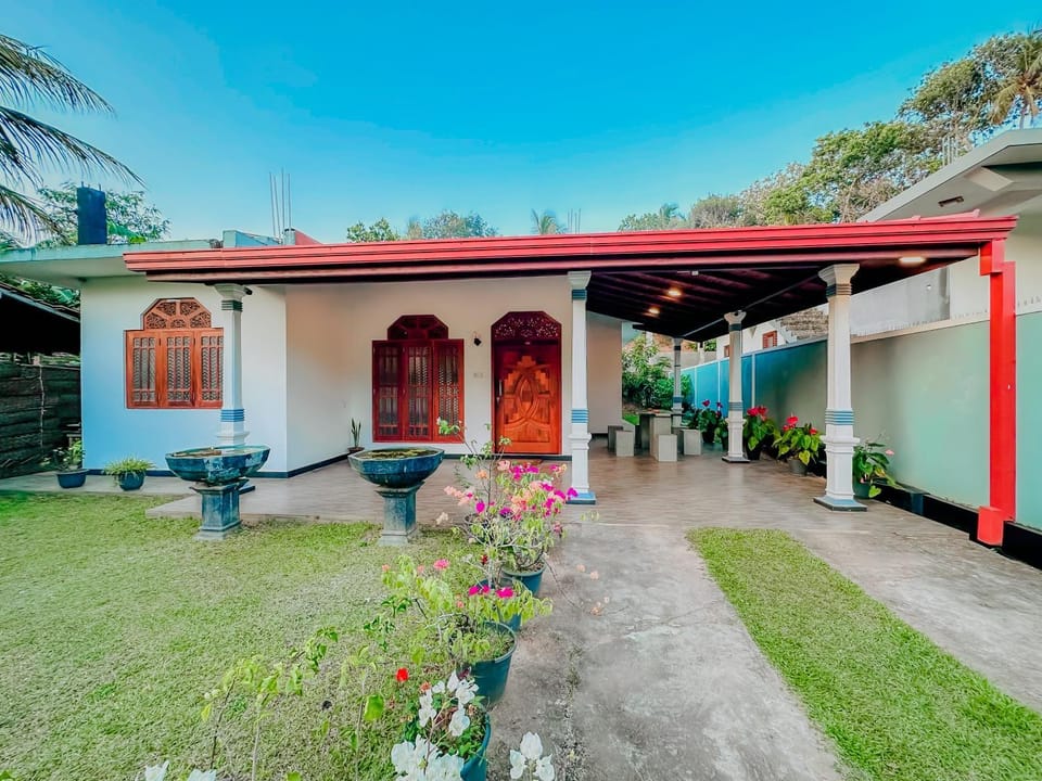 Property building, Garden, Garden view
