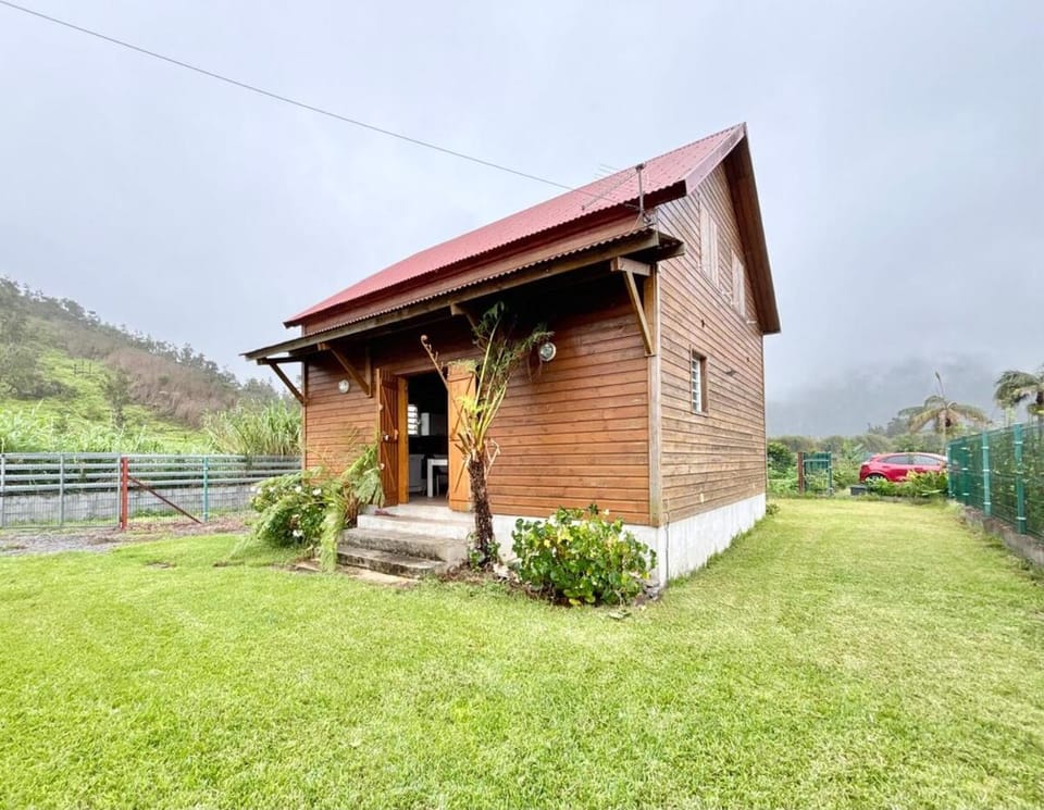 Chalet Doux Refuge - 1 à 6 personnes - Plaine des Palmistes Chalet in Réunion