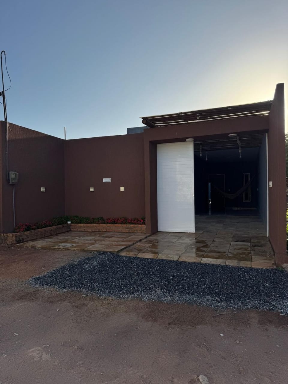 Property building, Day