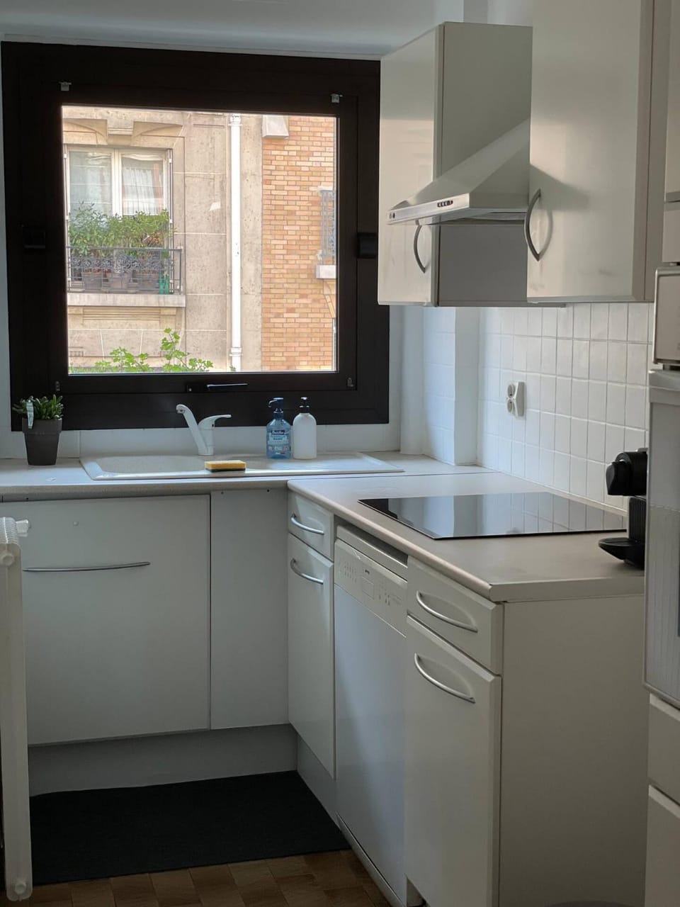 Typical French Appt for 4 near Eiffel tower Apartment in Paris