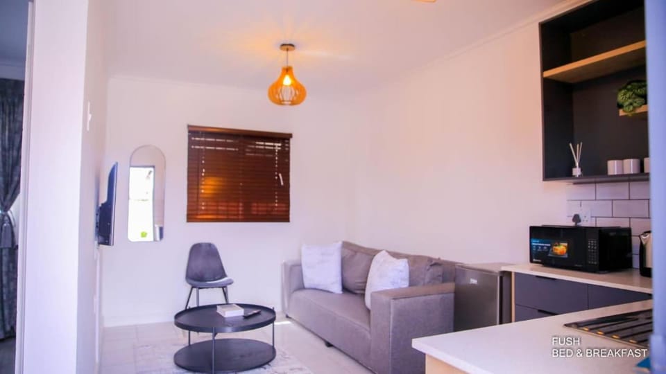 FUSH guesthouse Bed and Breakfast in Gauteng