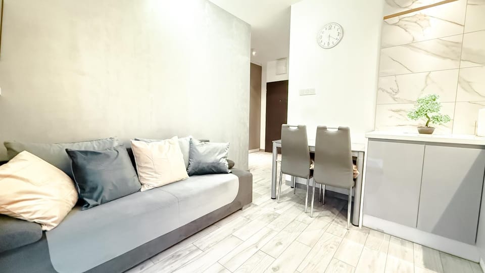ManuPlace Gold By DreamAp Apartment in Masovian Voivodeship