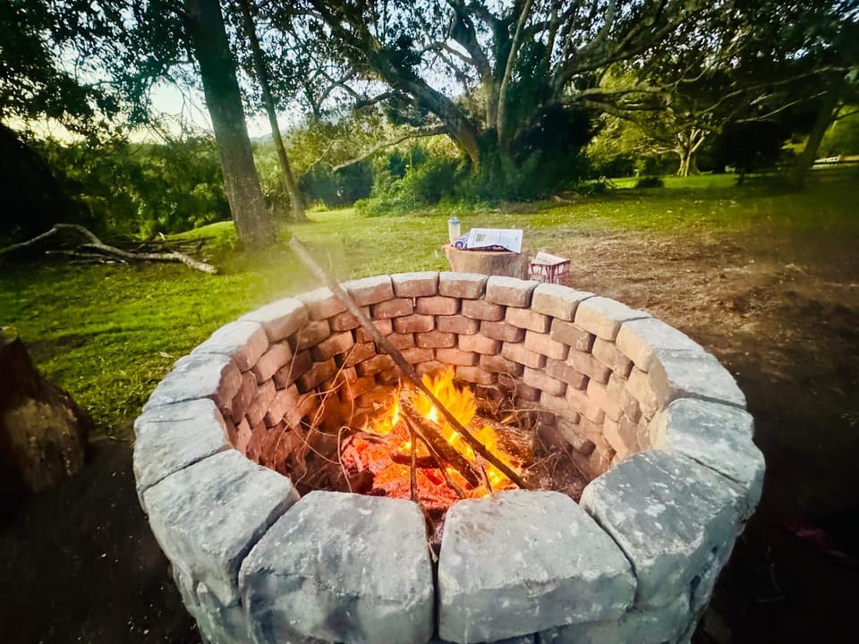The Hinterland Spa & Moon Retreat House in Tamborine Mountain