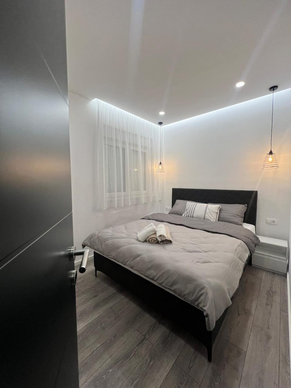 Millie Apartment - Cozy Stay with Parking Apartment in Mostar