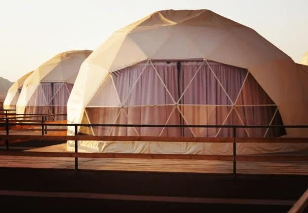 وادي رم Bed and Breakfast in South District