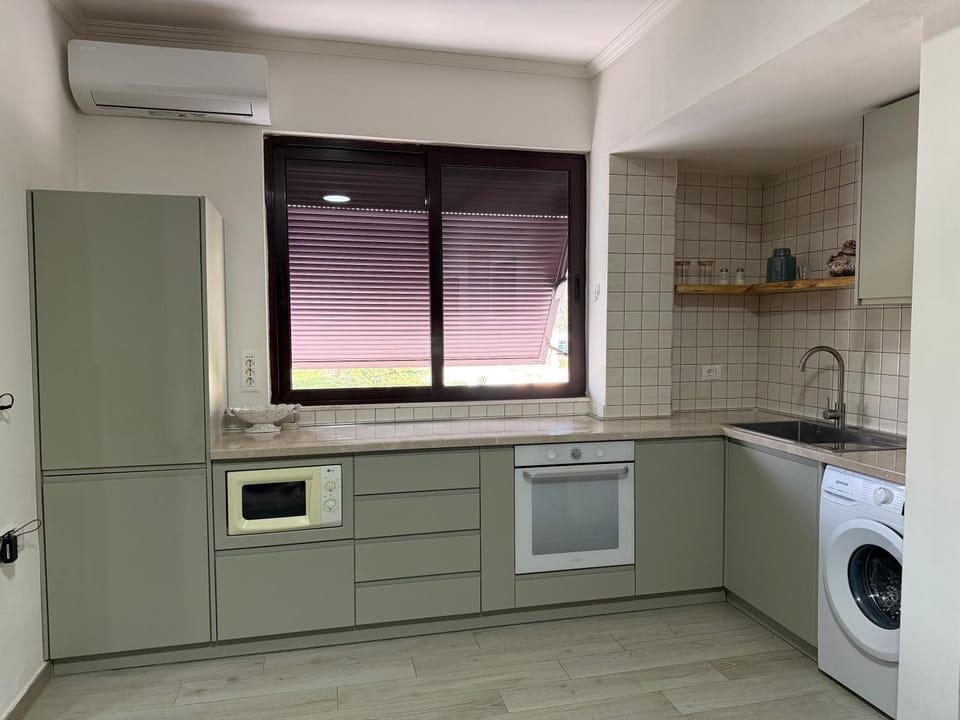 shkodra city view apartment Apartment in Montenegro