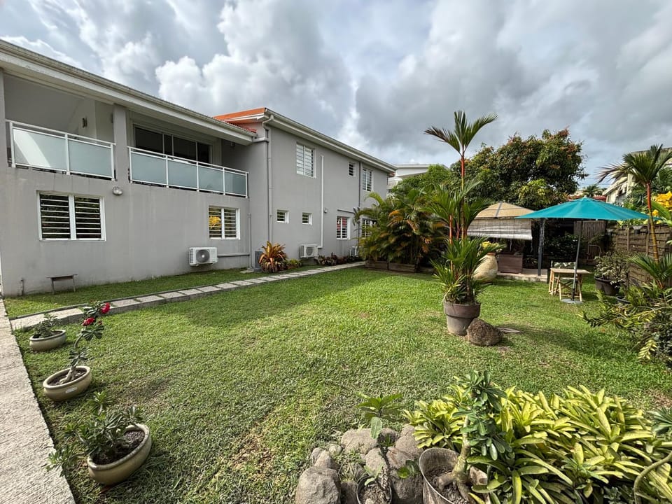 Chambre zen & bien-être à 5 mn de la Galléria Vacation rental in Martinique